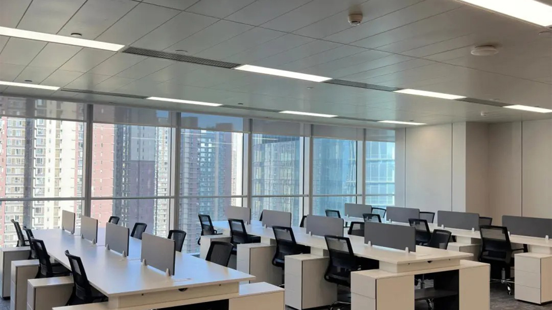 梦想办公室照进现实，3000平简约办公室装修